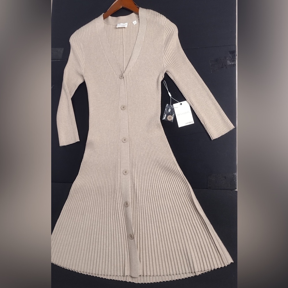 Devolution by Cyrus Taupe Ribbed Knitwear size S brand new w tags